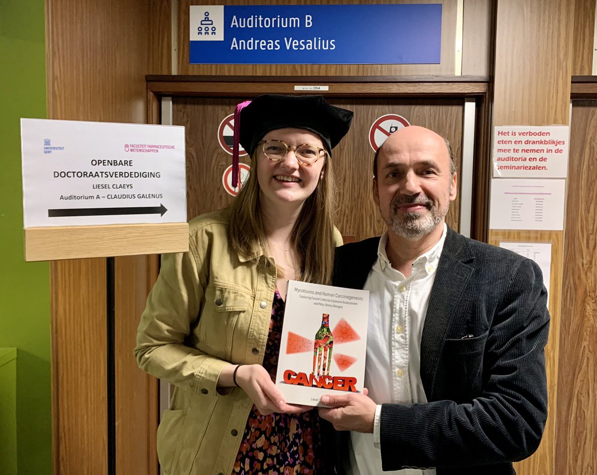 Jiri__Zavadil's tweet photo. Big congratulations Dr Liesel Claeys to a brand new PhD! A great pleasure to be your @IARCWHO co-supervisor with @ihuybrec alongside your @UGent_Pharma principal promotors Profs @saeger_sarah &amp; @MartheDeBoevre. A fruitful collaboration on #mycotoxin exposure and #Cancer #hazard https://t.co/NwPjIa7oL7