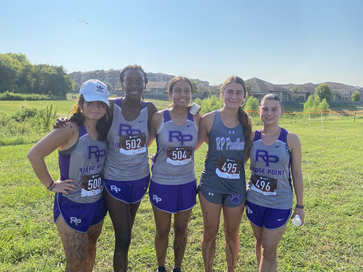 RPHS_GirlsXC's tweet image. #runasone #progressing  @ Cougar Classic ⁦@RPHS_Panthers⁩  ⁦@RGAPMobileLive⁩  ⁦@FBISDAthletics⁩
