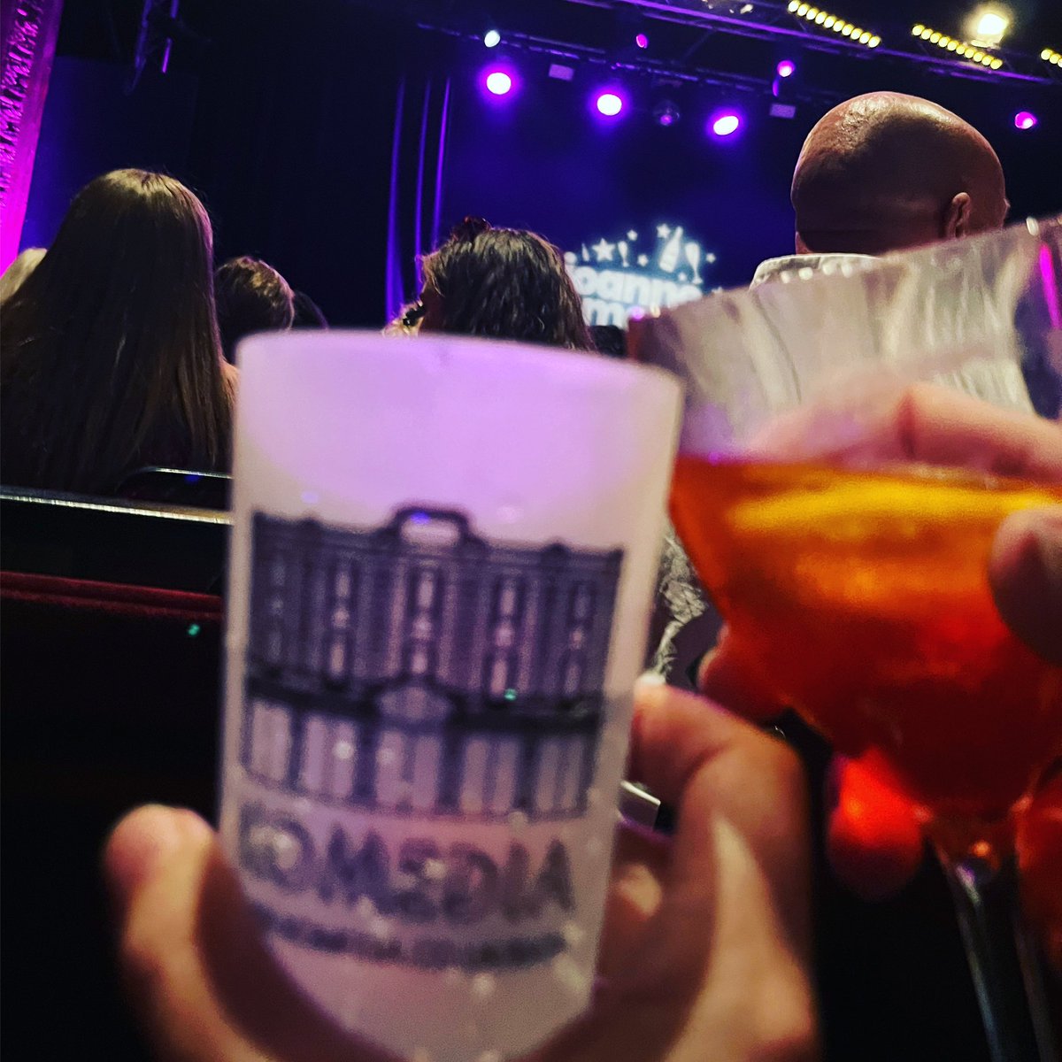 Greengirl758's tweet image. Too busy ‘cheers’ing’ I failed to get the @jomcnally #proseccoExpress in 😝 fab evening, great show with lush ones 💕 #fridaynight #fridayfuntimes #