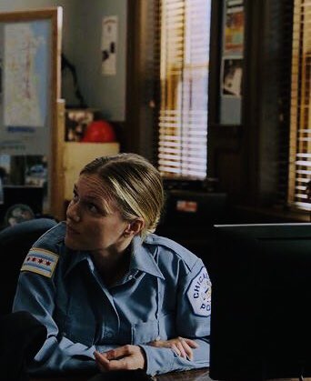 bestofhalstead_'s tweet photo. https://t.co/PHG1bXRbIS