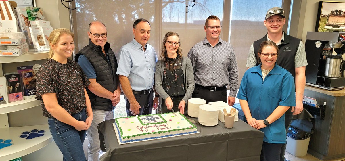 1061TheGOAT's tweet photo. Lloydminster Animal Hospital, celebrating 40-years with cake and bbq!!  Many congrats!! https://t.co/iGk2Foyb5S