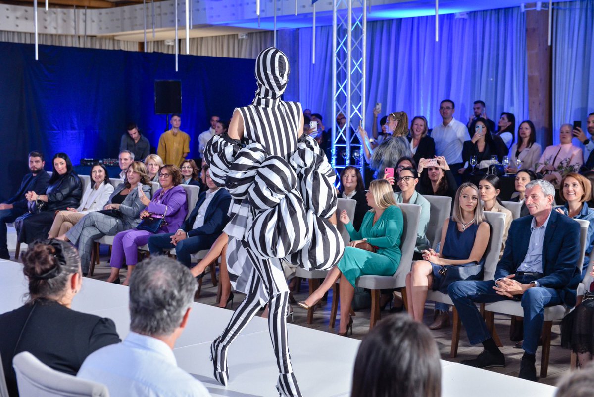 josattler's tweet photo. #MadeinBiH is a mark of quality.
In #BanjaLuka, we celebrated the work of 🇧🇦 fashion designers, who have potential and talent & thrive with 🇪🇺 support.
Delighted we could also partner with Adnan Haad & European Fashion Passport for a great show! https://t.co/kMVYuYGajD