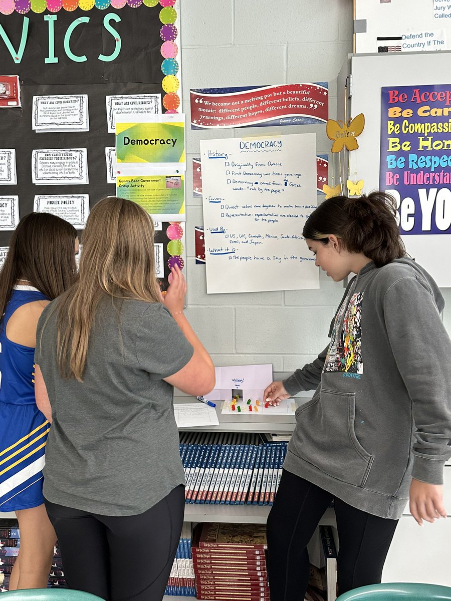 TStewartBMS's tweet photo. Students did a great job learning about types of governments by creating posters and visuals using gummy bears, then teaching the governments to their peers! #MTPSPride #dolphinpride https://t.co/GJ6hSDqIoj