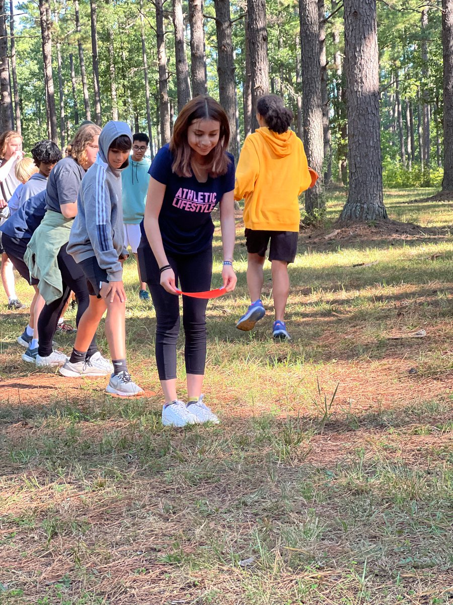ApexAOIT's tweet photo. We took it outside today! #softskills #challengecourse #PEAKPROUD https://t.co/MpgwoNcLYU