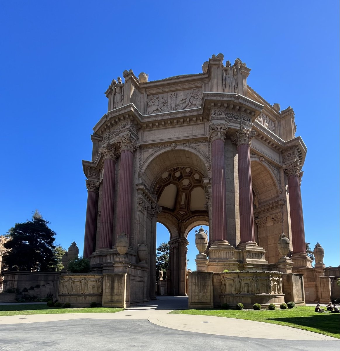 JR_Jenkins43's tweet photo. @hydrofleet in San Francisco! 
Great day at the @PalaceOfFineArt for the Mobility Innovators Forum - hosted by Hyundai Cradle - Incredible to see so many companies aligned on the future &amp; focused on making a difference. @HMGnewsroom is clearly committed to a sustainable future. https://t.co/PromICPG0S