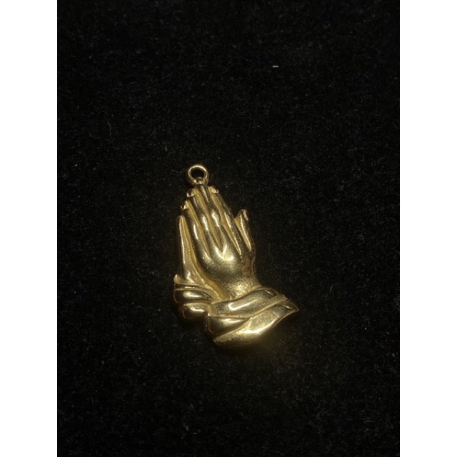 GoldBlcn's tweet photo. I'm selling CLASSIC PRAYING HANDS BY GOLDBLCN for ₱500. Get it on Shopee now! https://t.co/9zIPJQECBX #ShopeePH https://t.co/R8UIGLLvOh