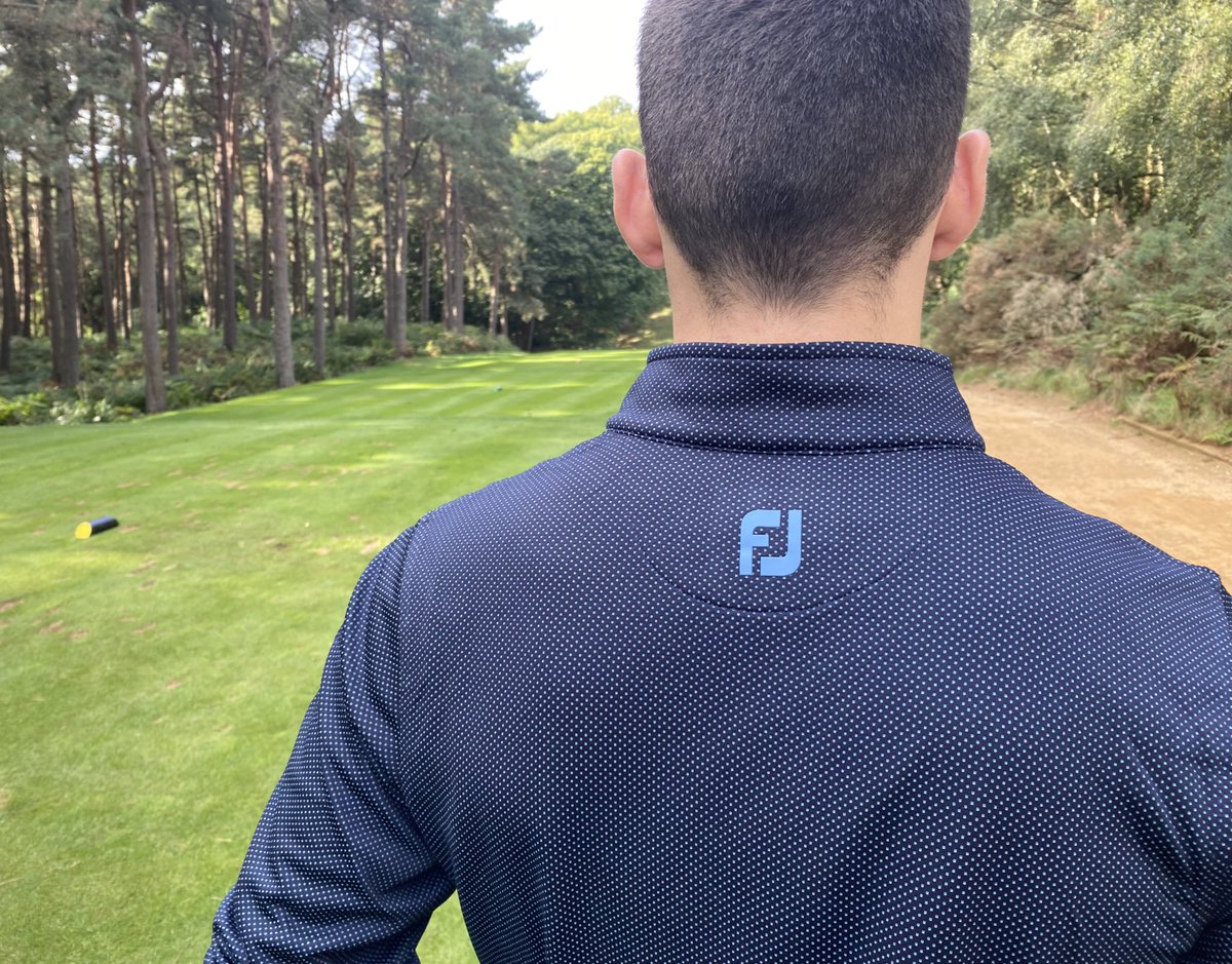 FootJoyEurope's tweet photo. Belter of a day @WoburnGC testing out the new ThermoSeries apparel collection with the UK media.
Perfect conditions for the new vests and mid-layers, not quite base-layer and jacket weather yet but it’s coming…
#FootJoy #ThermoSeries #MakeEveryDayPlayable https://t.co/BG9QxawaeP