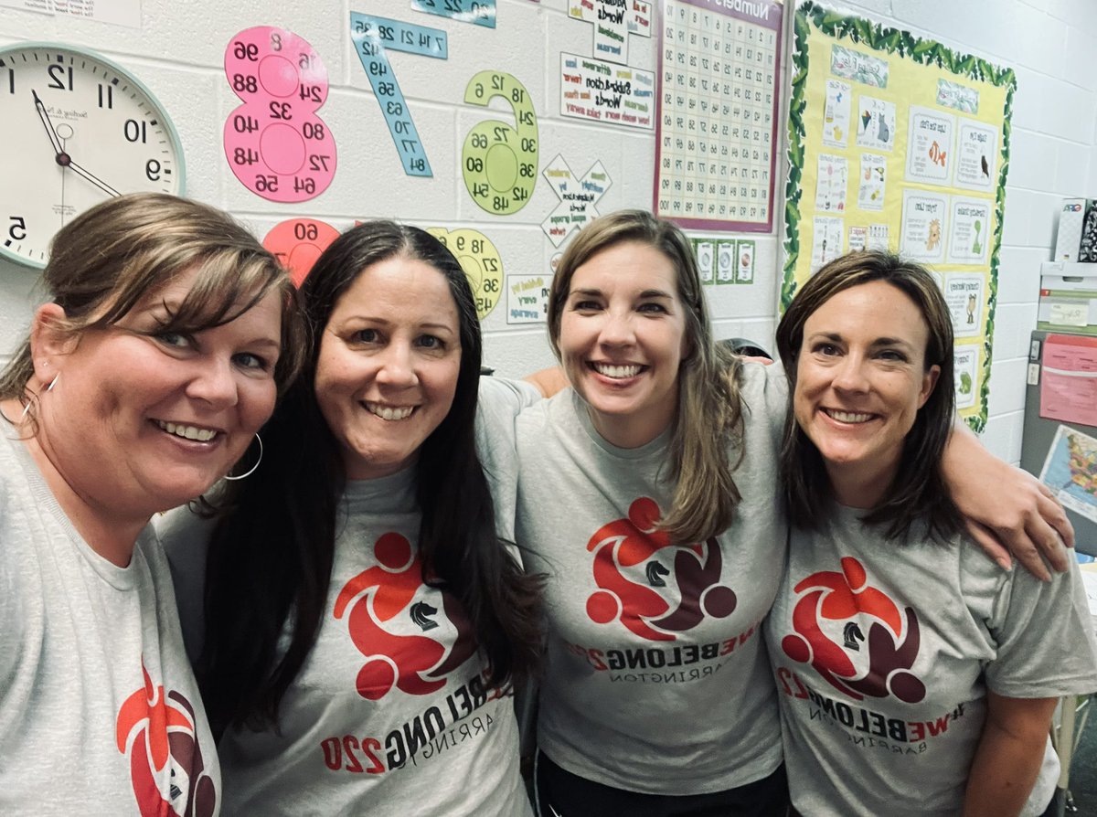 NikkiTrudeau's tweet photo. Colleagues and friends since 2003. Year 20 in #220. @nbes220 @barrington220 #webelong220 https://t.co/RCgnit5ZH3