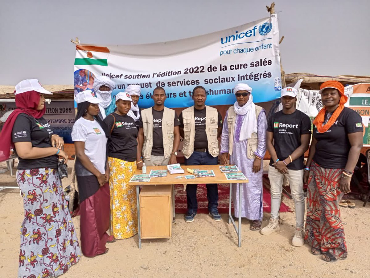 UReportNiger's tweet photo. Nous sommes aux rendez-vous importants. Nous serons de tous les combats. 

Les U-Reporters d'Agadez sont à la Cure Salée 2022 en présence de tous les acteurs importants du pays. 

Les jeunes d'Ingall, passez les voir ; retrouvez y la famille. Vous les reconnaîtrez 
#Curesalee https://t.co/QGlRlYQZnQ