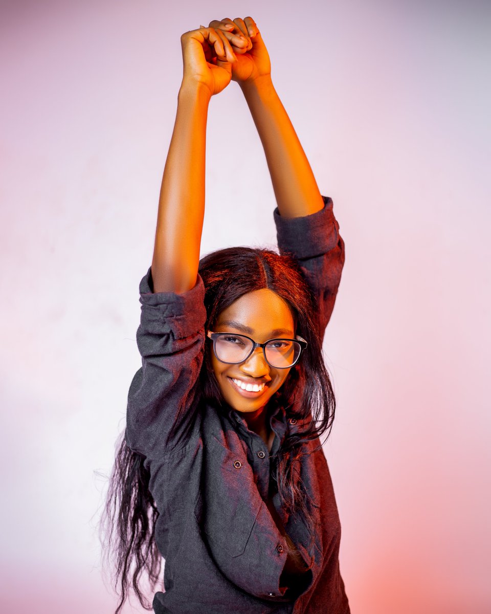 T_A_Omoroga's tweet photo. Happy Moments with
what's your favorite?
#MostBooked #TAOmoroga #AfricaBestPhotographer #portraitphotography #lagosphotographer #NFT #art
#artwork #bikini #boudoir #boudoirphotography https://t.co/eB312w5Maj