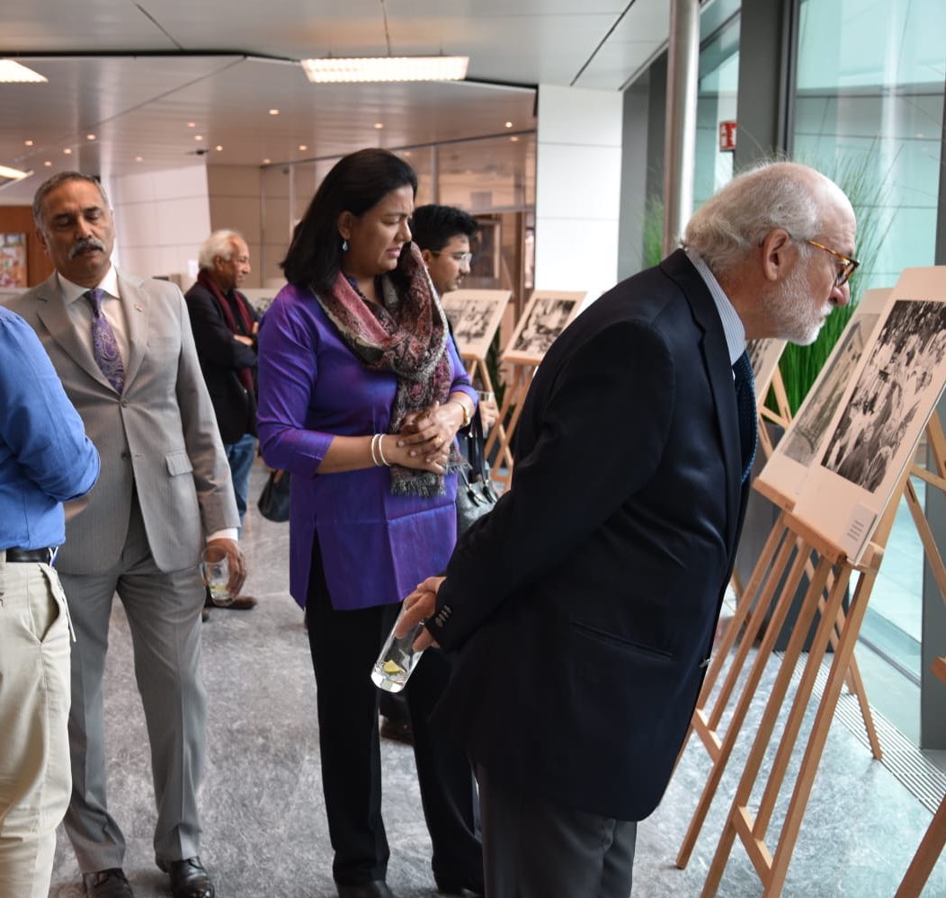 AmbSanjay_'s tweet photo. #IndiaintheAlps

Diplomats &amp; @UN officials attended launch of #Gandhi@150 photo exhibition by Kulwant Roy, curated by @aditya_museo

Delighted to have Swamiji from Vedanta Society, who had met #Mahatma when he was a young boy https://t.co/lAx71kB4Wm