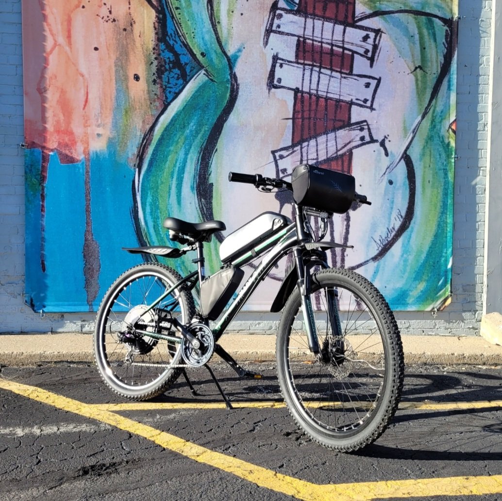 🏔️ Mountain Life meets 
City Life 🌆
Versatile and Quick.
The 2023 Escapade Mark 2. 
youtube.com/c/EscapadeEBik… 
#escapadeebikes #escapadewave #escapademark2 #ebikestyle  #emtb #powerfulebike #fastebikes #ebiking #ebikelife #ebikenews #longrangeebike #mtb #fastbike #escapadebabeee