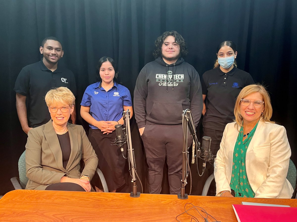 CTTechHS's tweet image. 🎙 Coming Soon! 🎙

Join Dr. Solek &amp;amp; guests on the next &quot;Talking Shop with CTECS&quot; to discuss how we celebrate bilingualism &amp;amp; school strategies used to build relationships! 

🎥Episodes produced by the talented #DigitalMedia students at @HowellCheneyTHS

👉 cttech.org/podcast