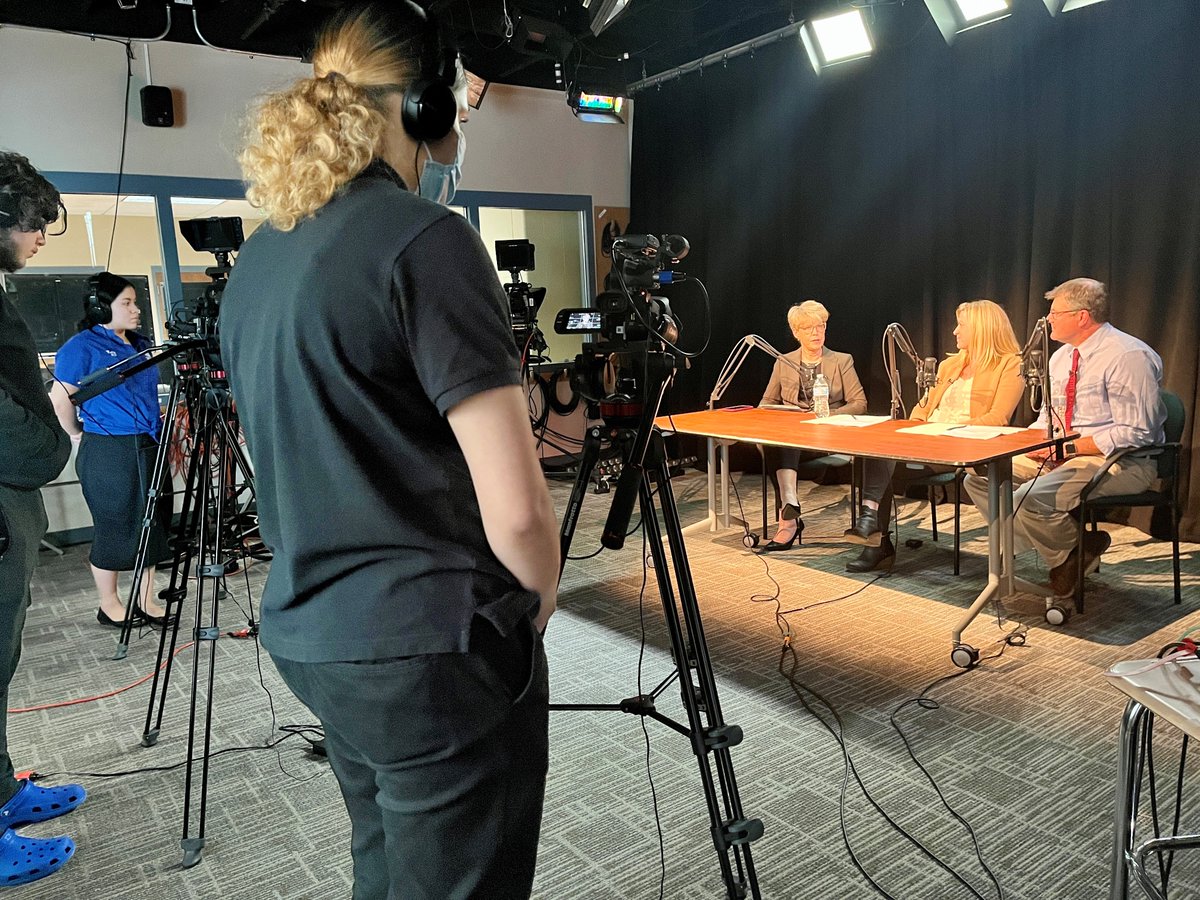 CTTechHS's tweet image. 🎙 Coming Soon! 🎙

Join Dr. Solek &amp;amp; guests on the next &quot;Talking Shop with CTECS&quot; to discuss how we celebrate bilingualism &amp;amp; school strategies used to build relationships! 

🎥Episodes produced by the talented #DigitalMedia students at @HowellCheneyTHS

👉 cttech.org/podcast