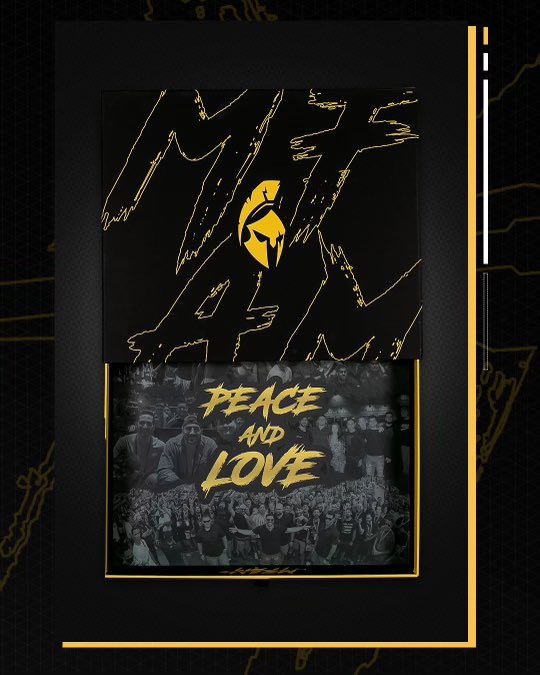 NICKMERCS's tweet image. Good afternoon ☀️

TGIF! Last stream of the week. Ranked into scrims. Final batch of jerseys to giveaway too! Wanna do 5 on this tweet! Just reply with MFAM below if you want one &amp;amp; I’ll pick some before EOD! Intro’s live, see ya there 🫡

Twitch.Tv/Nickmercs
#MFAM | #FaZeUp