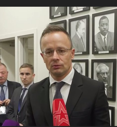 VerdadeseNadaMa's tweet photo. "A Hungria não vê sentido em um novo pacote de sanções contra a Rússia" --Ministro das Relações Exteriores da Hungria, Peter Szijjarto, após reunião com Sergey Lavrov. https://t.co/QnaKkoGVdG