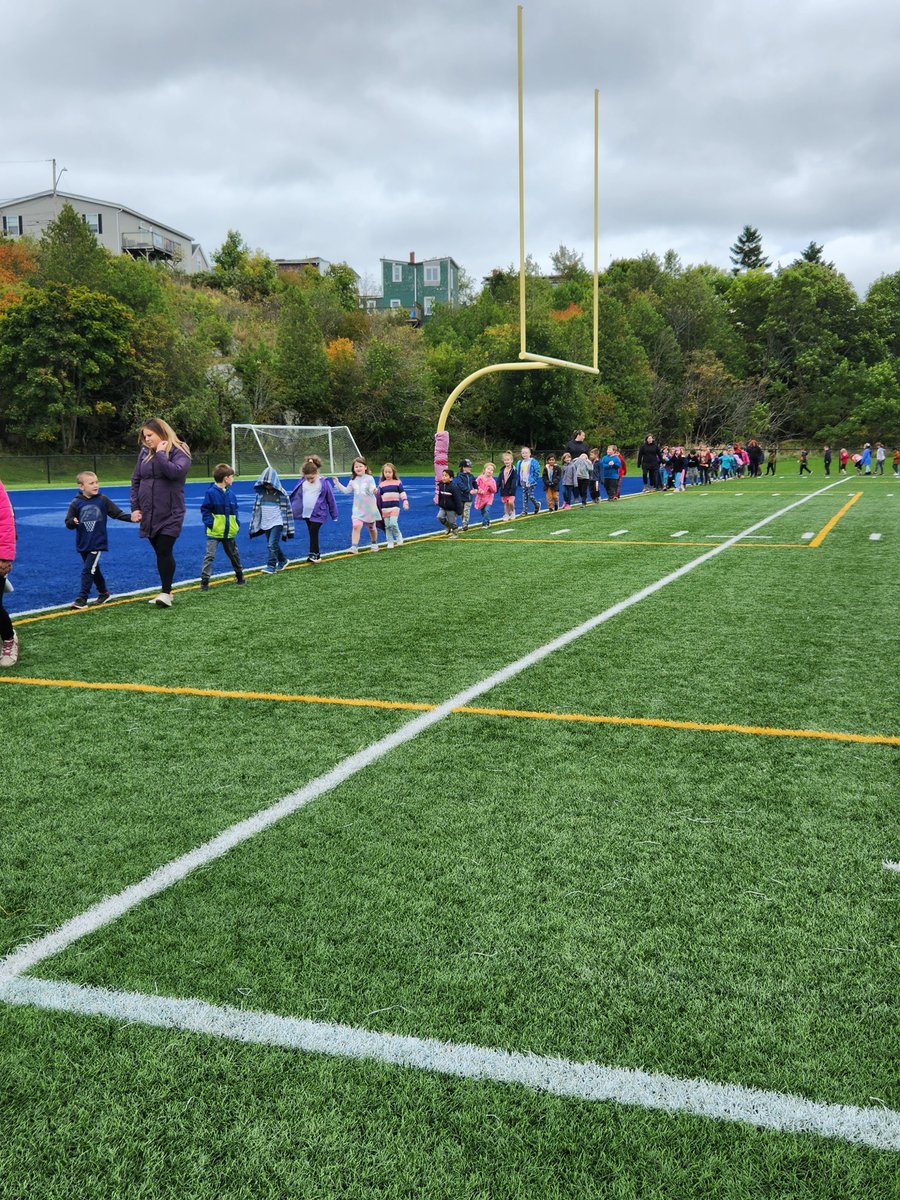 Centennial School participated in the Terry Fox Walk today. #terryfoxschoolrun