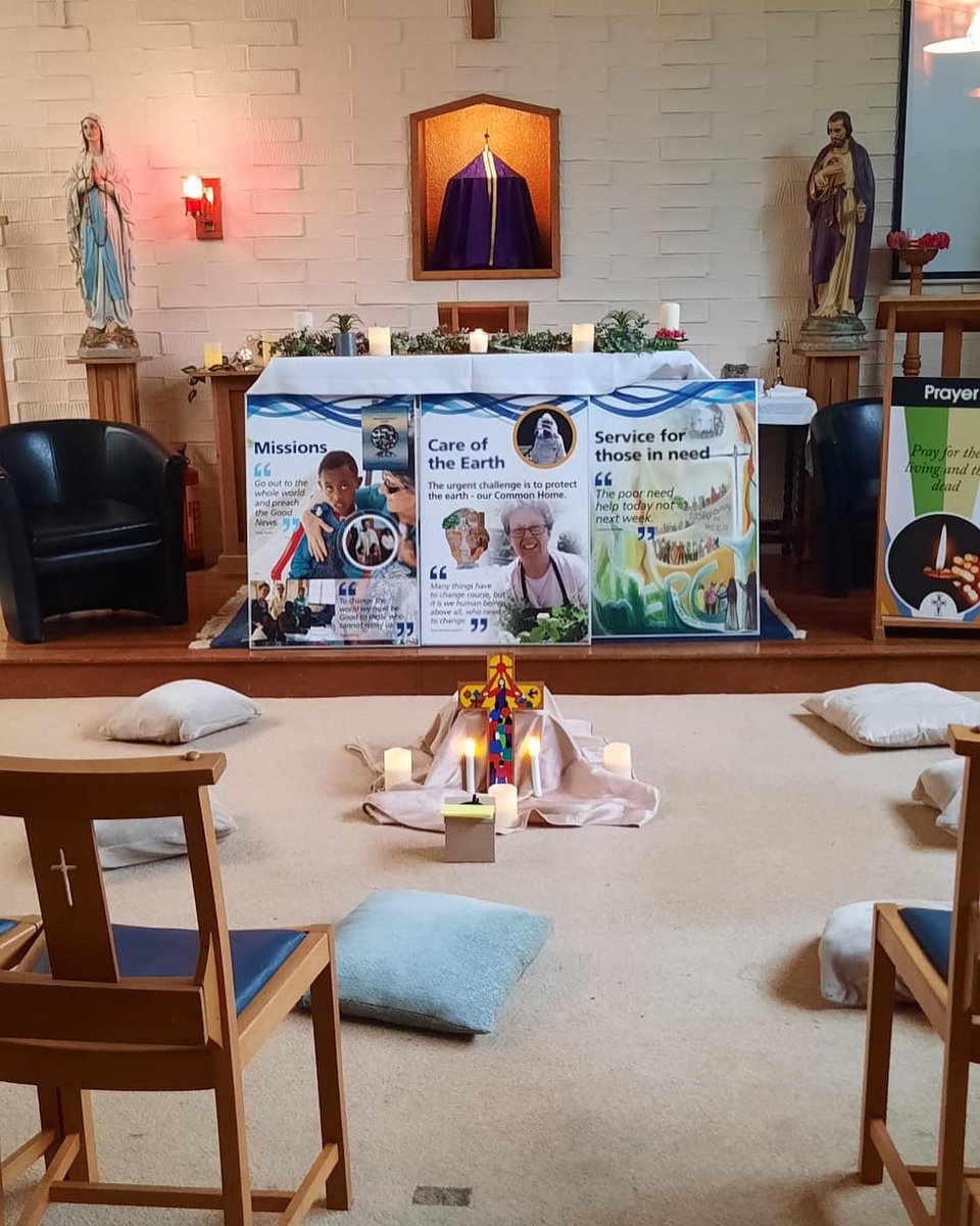MaricourtCHS's tweet photo. Thank you to all who visited our beautiful chapel during Open Evening ๐ ๐ฏ #safespace #reflectivespace https://t.co/Ojq9qRZlqR