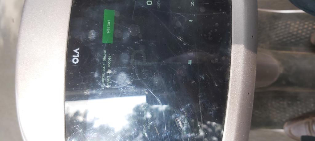 Jayesh_7974's tweet photo. @OlaElectric @bhash @nitin_gadkari

Dear all . I want to Sell OLA S1 PRO just 10 days old and 1000 k.m run. If u want to buy please .....
Thank u Mr bhavesh and team Ola make fool to India people to given worst product to them. In just days ola have issue. https://t.co/WoYqXbaWdZ