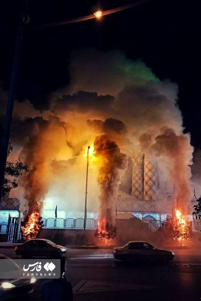 🟥☫🟩ازاده امینی tweet media