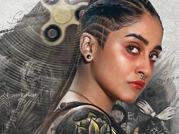 #Awe (2018, telugu)
Is abt a Troubled woman(#KajalAggarwal), a biker girl/psychiatrist (#NithyaMenen), a girl-next-door (#Esharebba), a chef,  a magician and a drug addict (#ReginaCassandra) -with a surprising end connecting all together!
Beauty❤️ brilliantly made!Worth a watch!