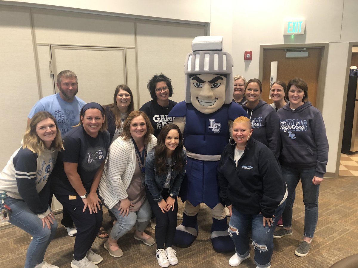 EDLisaHartman's tweet photo. Look who snuck into our instructional coach’s meeting! #inspiringexcellenceLC https://t.co/1bCm7VzD8h