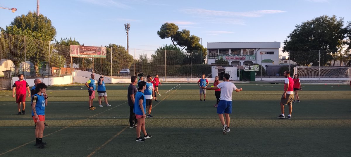ringoldeporte's tweet photo. Compartir es vivir. Taller de RinGol a profesores de diferentes puntos de España en #cief2022. Hemos podido disfrutar de una tarde de aprendizaje compartido con otros #deportesalternativos de España. Unidos somos una verdadera alternativa en la #edufis https://t.co/zXjw2IWfw7