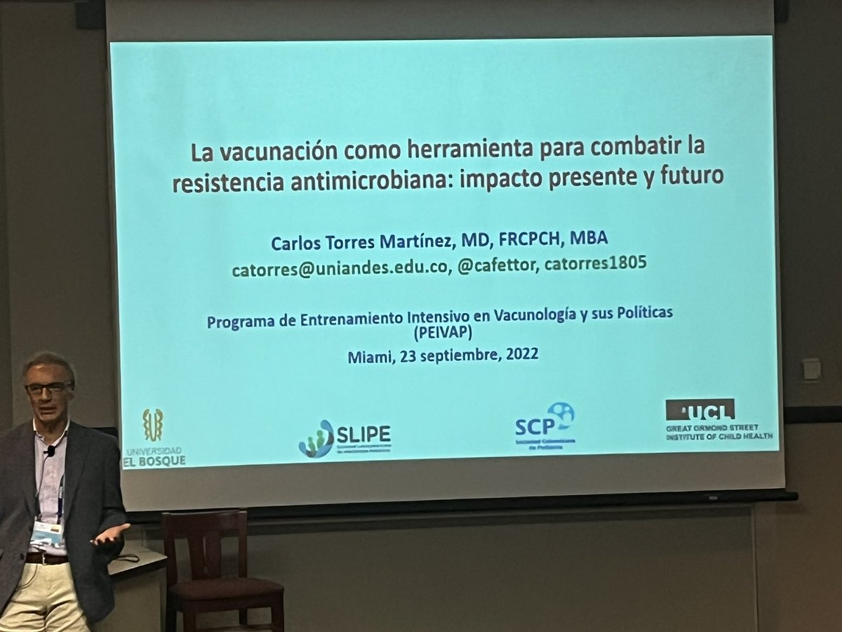 La #vacunación como herramienta para combatir la resistencia a antimicrobianos con el Dr. Carlos Torres <a href="/cafettor/">Carlos Torres</a> #PEIVAP2022 #VaccinesSaveLives <a href="/SLIPEsociedad/">SLIPE sociedad</a>