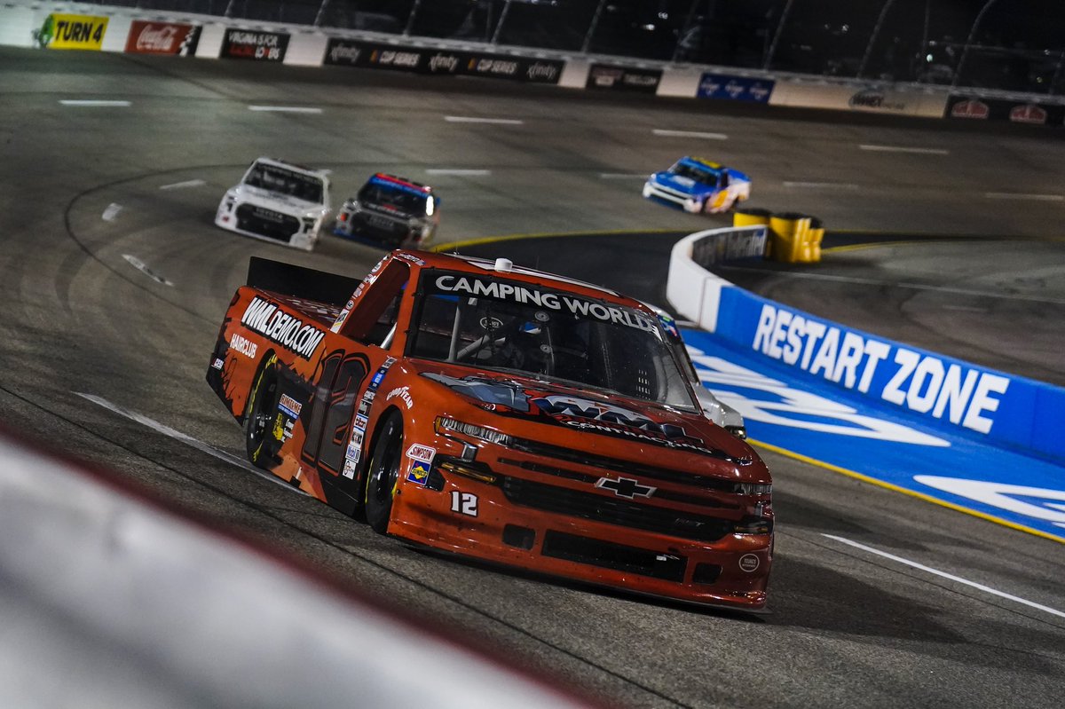 SpencerBoyd's tweet photo. 🟠A little #FBF to a slick https://t.co/G0Ikb8khkQ paint scheme from @RichmondRaceway 🟠 https://t.co/gCdMbwEx1A