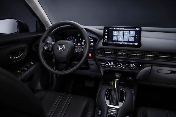 CrownHondaSP's tweet photo. The all-new 2023 #HondaHRV knows how to make an entrance. See it in person at Crown Honda! https://t.co/zTwgI07iCe