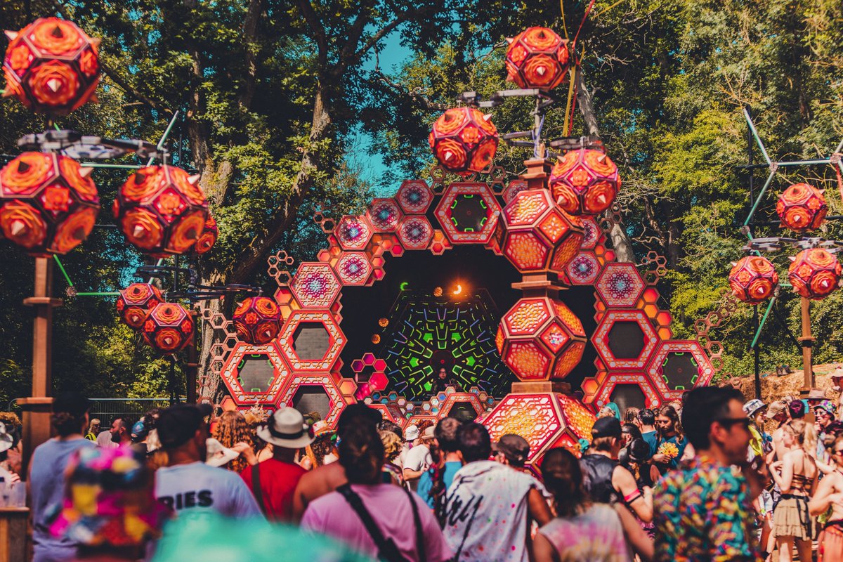 Khromata tweet media