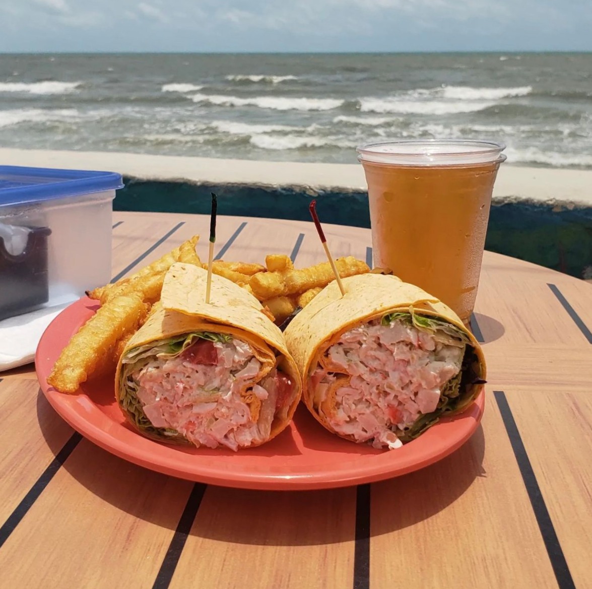 What better way to WRAP up your week than visiting PierSide 😍 

Get a taste of what we have to offer by visiting our menus:
piersidegrill.com/menus/

📷: Bruce_Holland_

#PierSideFMB
#FortMyersBeach
