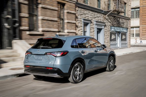 CrownHondaSP's tweet photo. The all-new 2023 #HondaHRV knows how to make an entrance. See it in person at Crown Honda! https://t.co/zTwgI07iCe
