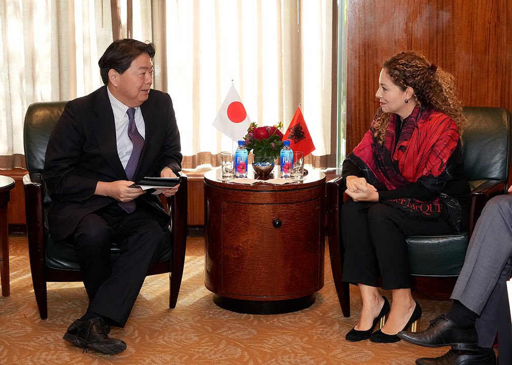 xhacka_olta's tweet photo. Very pleased to meet in New York w/🇯🇵FM Hayashi Yoshimasa. As this year marks the 100 anniversary of 🇦🇱-🇯🇵 relationship, we agree on the need to push forward our excellent bilateral agenda. We look forward to work closely together next year in #UNSC to promote 🌎 peace &amp; security https://t.co/eNG4mtGWTk