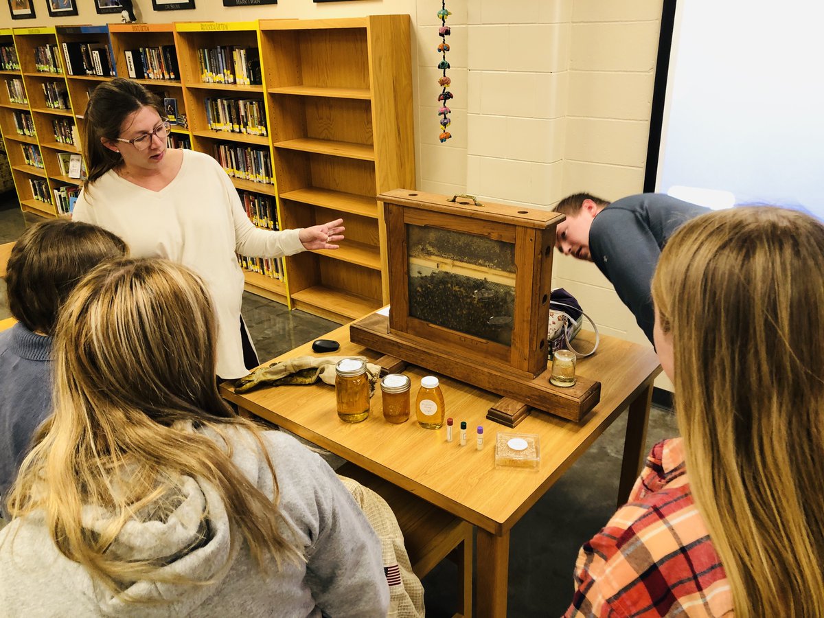 OrchardFarmRV's tweet photo. A big thank you to Westerfeld Bee Farm, LLC for being the first guest at the #OFMS Library Media Center Speaker Series "Eagles Give Back". Tyler and Grace Westerfeld spoke about being entrepreneurs, and how they took a hobby of theirs and turned it into a business.🐝 https://t.co/6QwcGkHIvj
