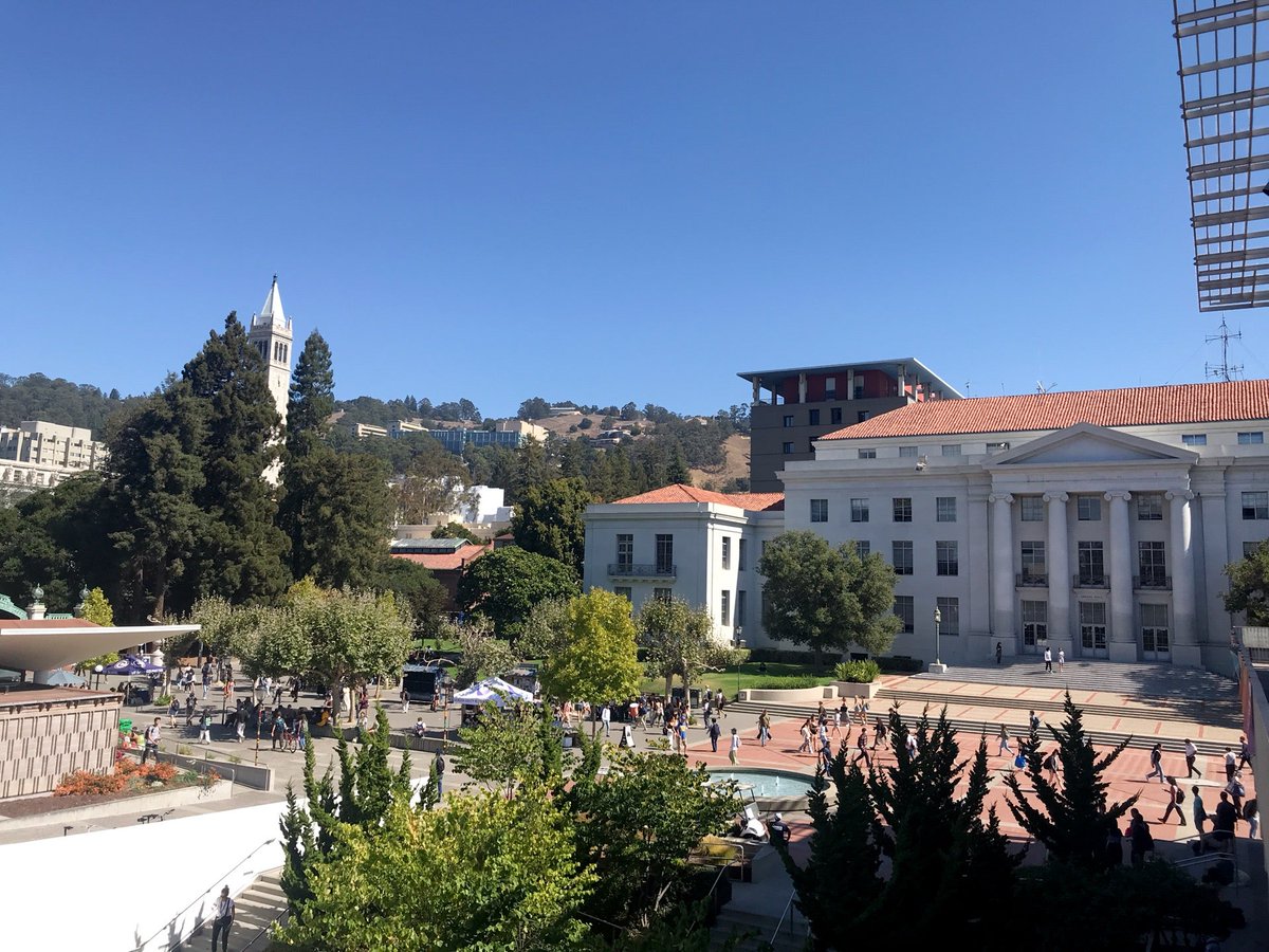 seanyodarouse's tweet photo. Start of a beautiful #CalHomecoming weekend. #GoBears (@ University of California, Berkeley - @cal in Berkeley, CA) https://t.co/HZpL6sLjXx https://t.co/F5Q85Dn6oo