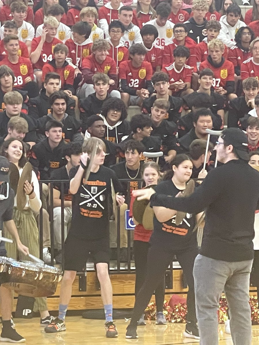 KevinJakub's tweet photo. Thank you to @mr_pichette &amp; Student Government for taking the lead on our pep rally today! Love hearing the @bbhmarchingbees any chance I get! https://t.co/gclRuXHlSI