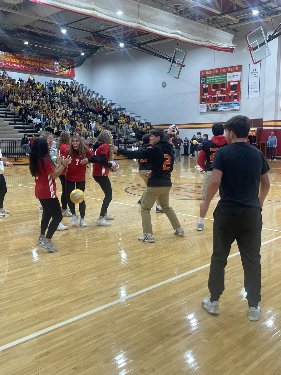 KevinJakub's tweet photo. Thank you to @mr_pichette &amp; Student Government for taking the lead on our pep rally today! Love hearing the @bbhmarchingbees any chance I get! https://t.co/gclRuXHlSI