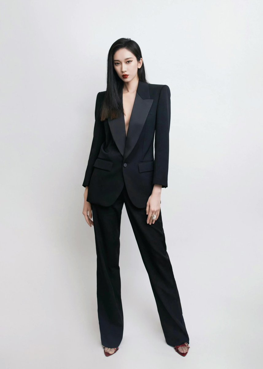 #刘令姿 最近活动 库里丝 #刘令姿 丝袜有瘾(明星丝袜,素人丝袜,接投稿,) @mxfenxiang