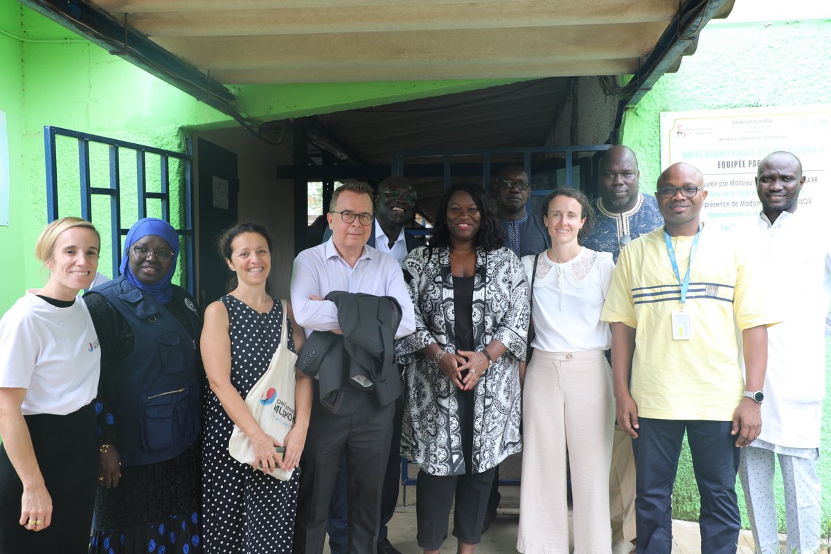 La délégation accompagnée de la Représentante de @OMS_SENEGAL Dr Dieynaba NDAO et @docasn de l'UNICEF a ensuite visité les Unités de néonat et kangourou du service pédiatrique de l’Hôpital du Roi Baudoin financées par le @ffmuskoka à travers @unicefsenegal #PourChaqueEnfant💙