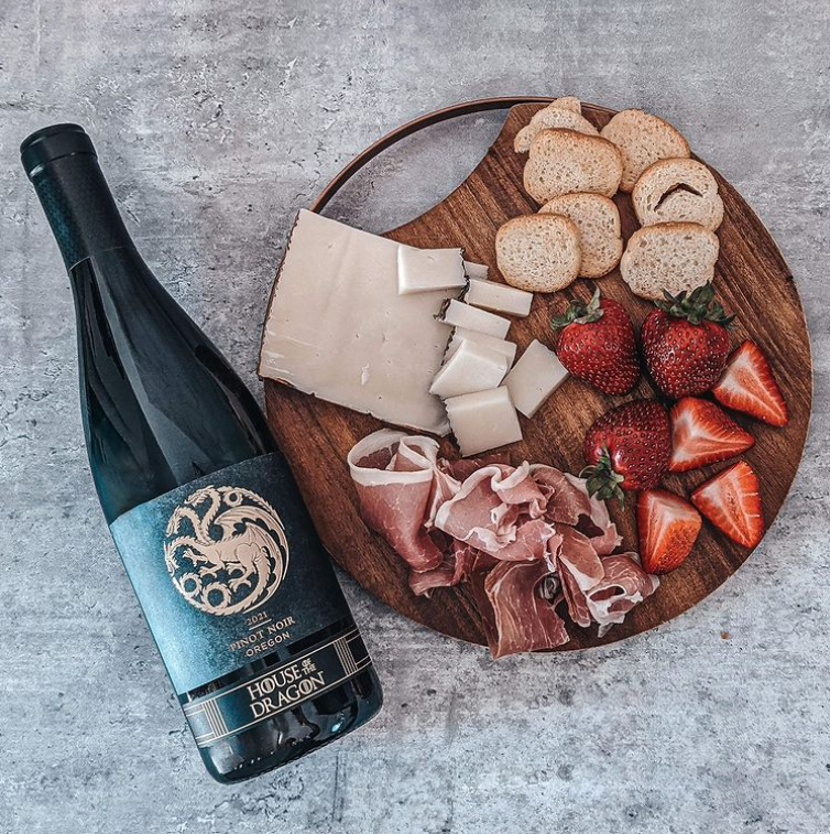 Vintage Wine Estates tweet media