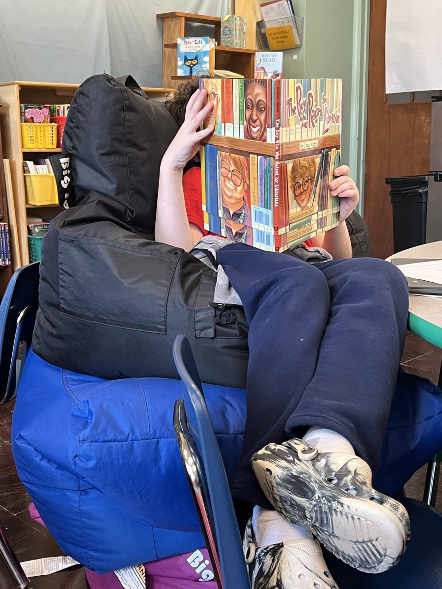 When it’s your birthday, you get VIP seating! #beproudbedale #medfieldps