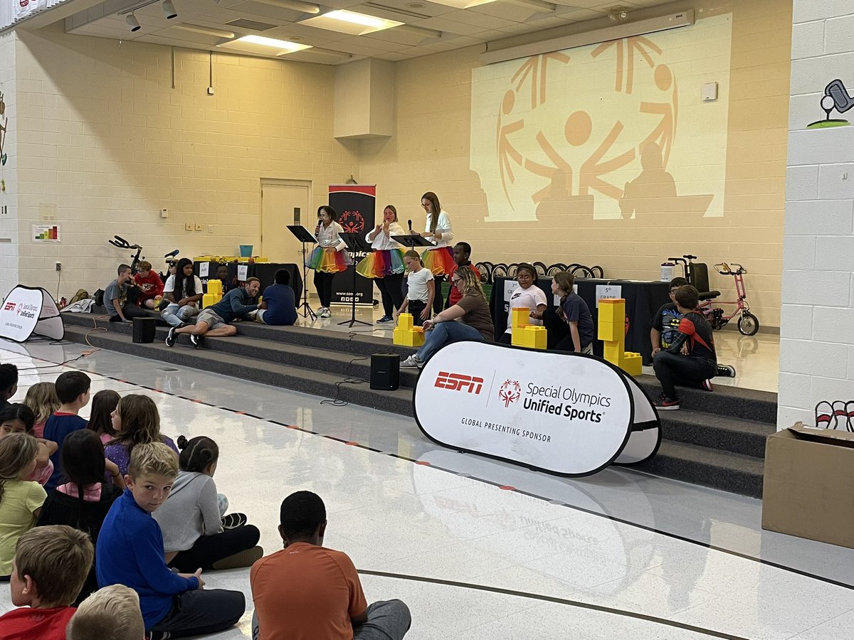 Mrsmkleman's tweet photo. Special Olympics Unified Sports!@ADCCampus @SOOhio https://t.co/foQBBKKXgh