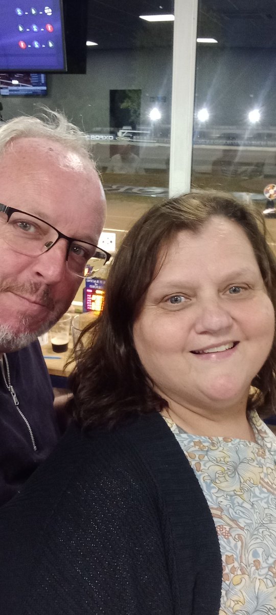 ChrisNoone10's tweet photo. @Oxford_Stadium #spinthewheel https://t.co/OaNwo7iobt