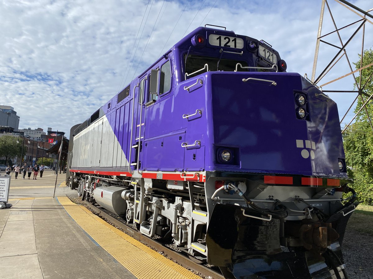 WeGoTransit's tweet photo. As we approach the end of #RailSafetyWeek2022, we want to remind you to be alert and respect the rails. #STOPtracktragedies #WeGoStar #RollWithWeGo https://t.co/8bXEhlJAwh