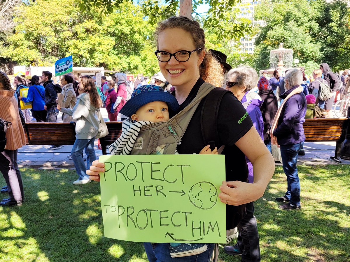 reykia's tweet photo. Time for action
#Ottawa #ClimateStrike https://t.co/IAXkrB0I30