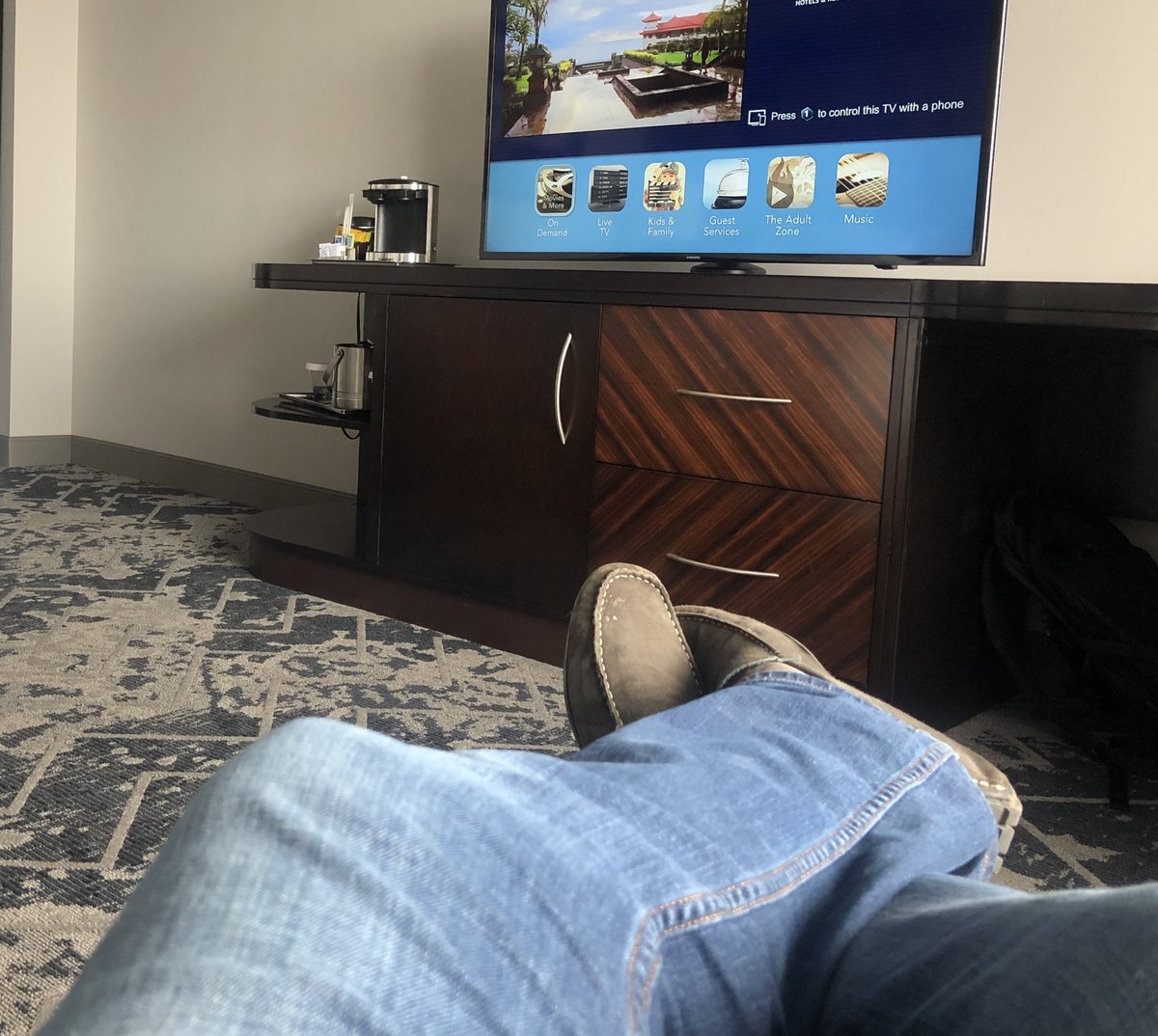 EOdole's tweet photo. The calm before we get into it. #FamilyWeekend 🤩 https://t.co/IPnT21aqev