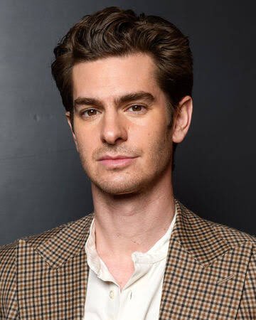 gadlr71's tweet photo. Listo la Biopic de Su Majestad:

#AndrewGarfield como Federer
#TaylorLautner como Nadal
#TomSturridge como Djokovic
#EddieRedmayne como Murray

 Próximamente en Netflix….🤣🤣🤣 https://t.co/fuvkCqvll0