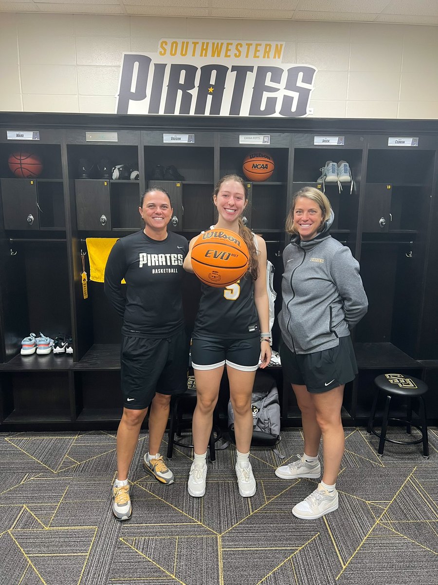 emmarpotts's tweet photo. Spent the day with @SUPiratesWBB today! Had a great time seeing the beautiful campus and after a talk with the coaches, I am blessed to receive an offer to play at the higher level! Thank you, and go Pirates! @TompkinsGBB @JPSElite @GoCoachMo https://t.co/M7GAE0YUY1