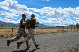 NSvvNL's tweet photo. Russian soldiers fled 'like Olympic sprinters' as Ukraine took land back. https://t.co/LLyfX7fyNy